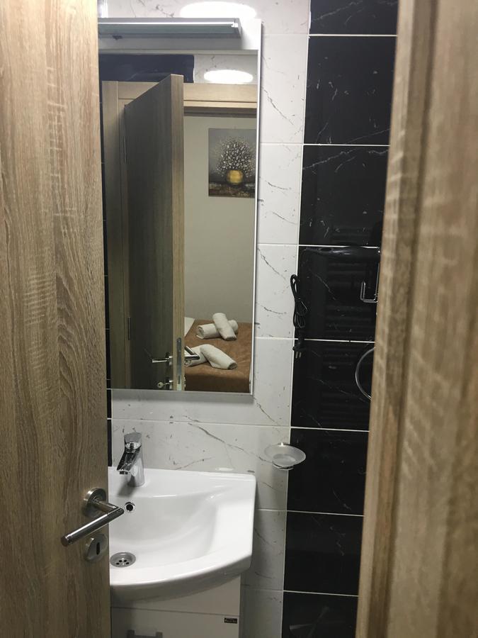 Bed And Breakfast Divanhana Novi Pazar Bagian luar foto