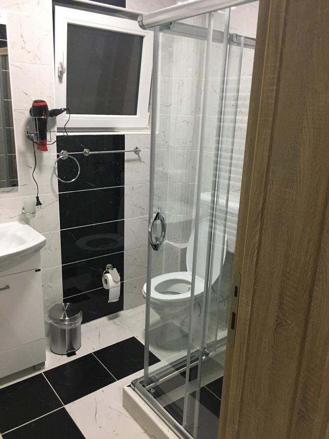 Bed And Breakfast Divanhana Novi Pazar Bagian luar foto