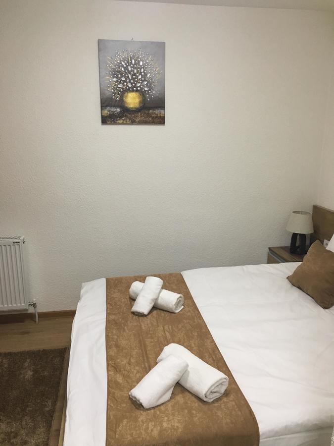 Bed And Breakfast Divanhana Novi Pazar Bagian luar foto