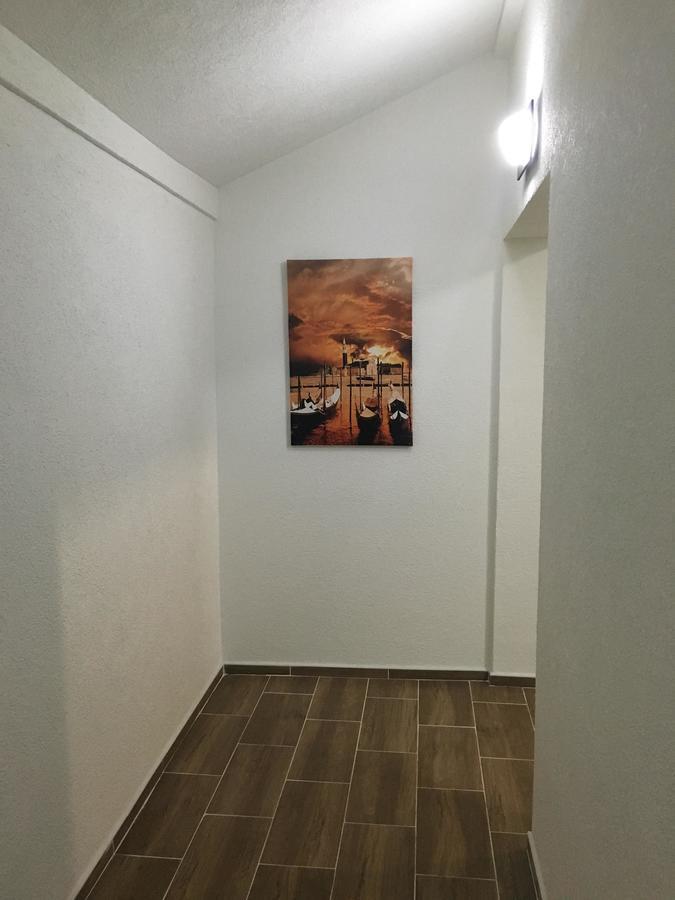 Bed And Breakfast Divanhana Novi Pazar Bagian luar foto