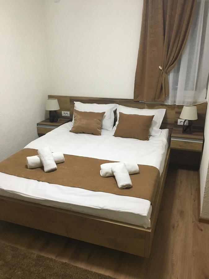 Bed And Breakfast Divanhana Novi Pazar Bagian luar foto